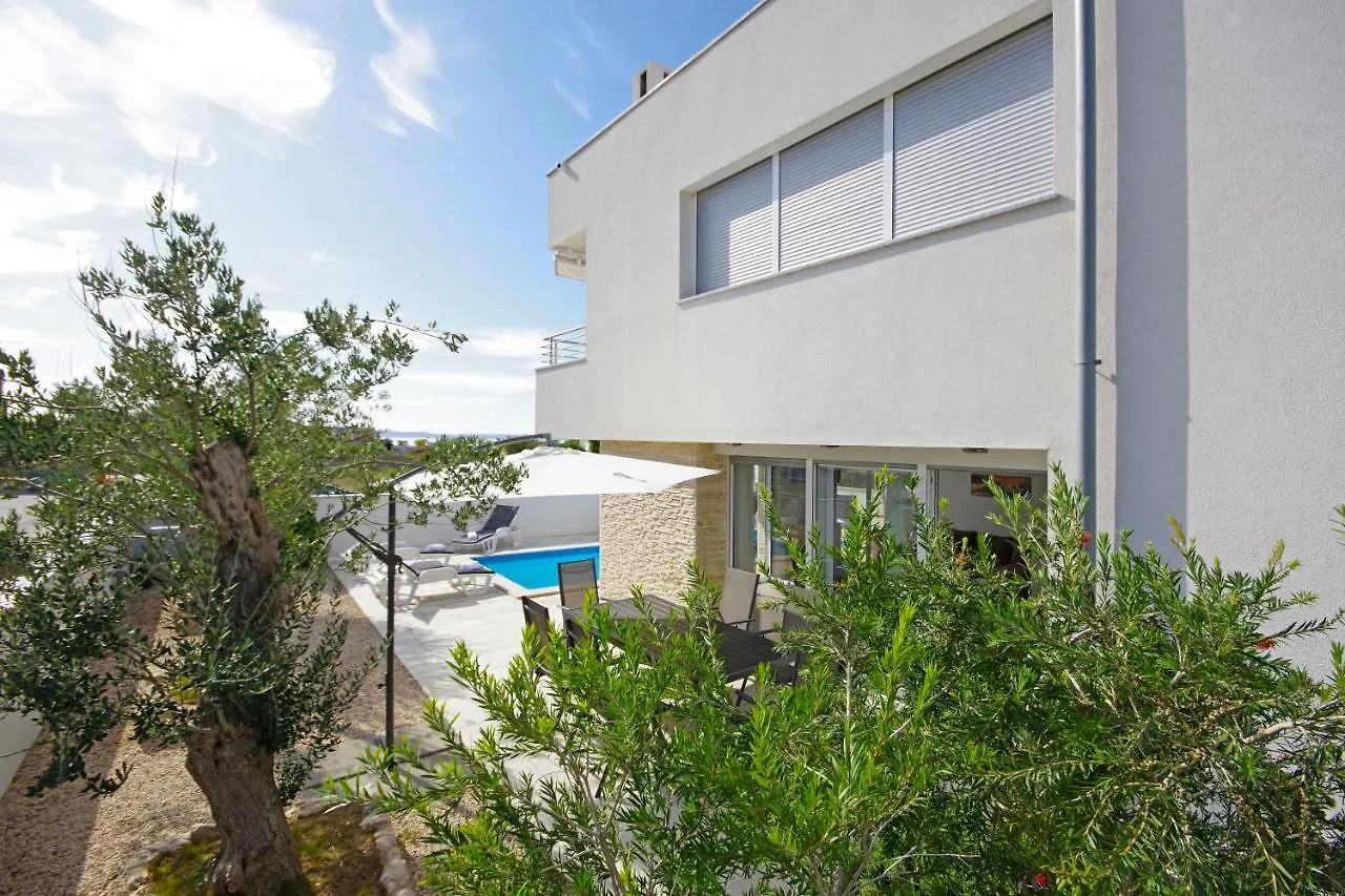 Apartment Laura Privlaka  0*, Privlaka (Zadar) Croatia