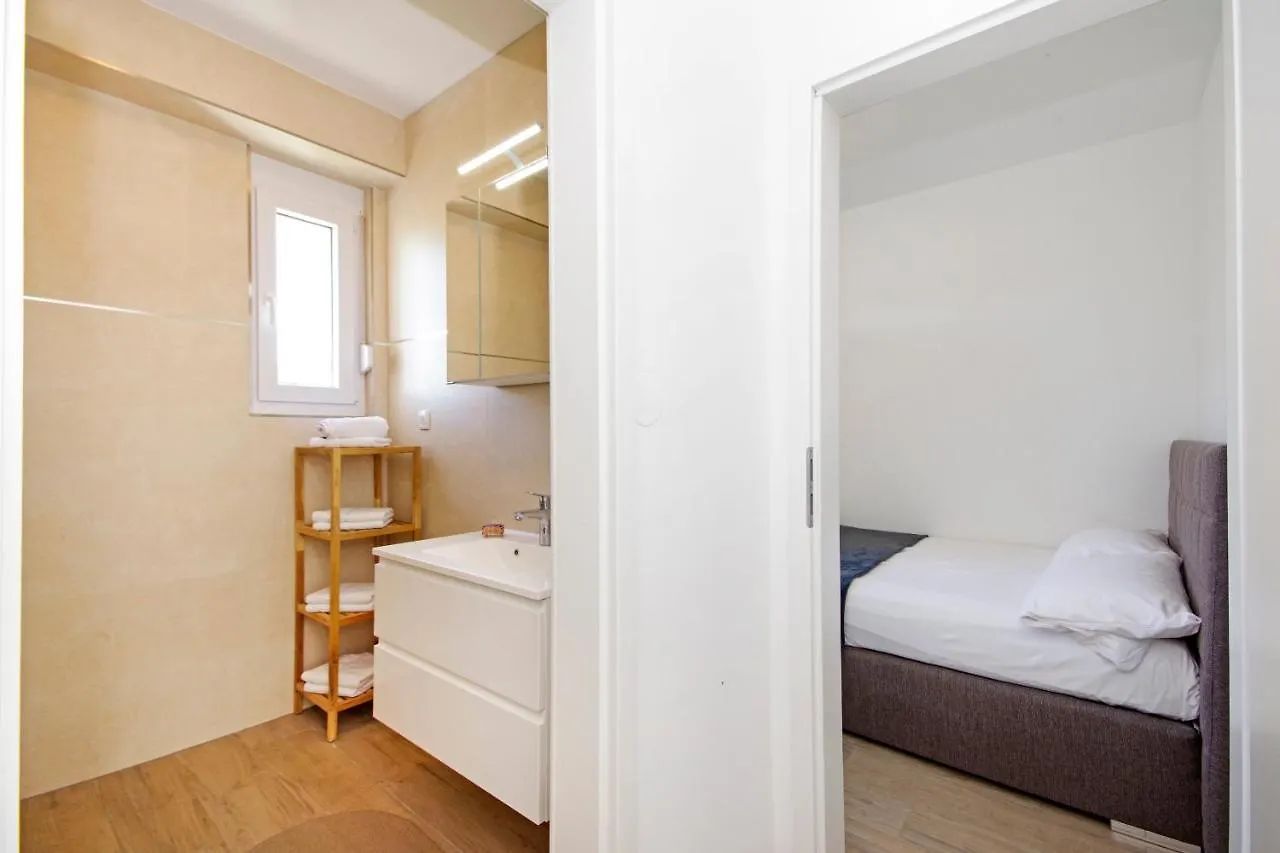 Apartment Laura Privlaka