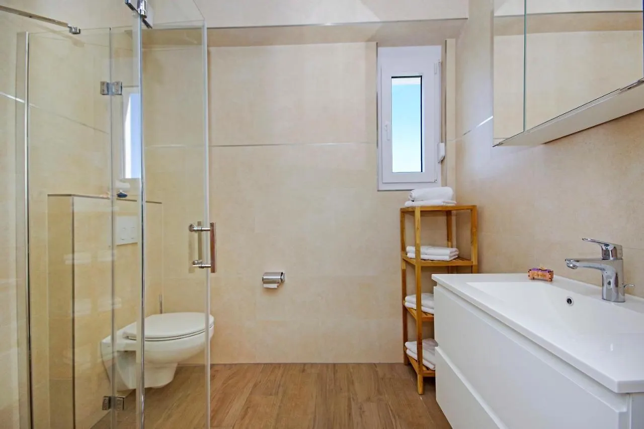 Apartment Laura Privlaka