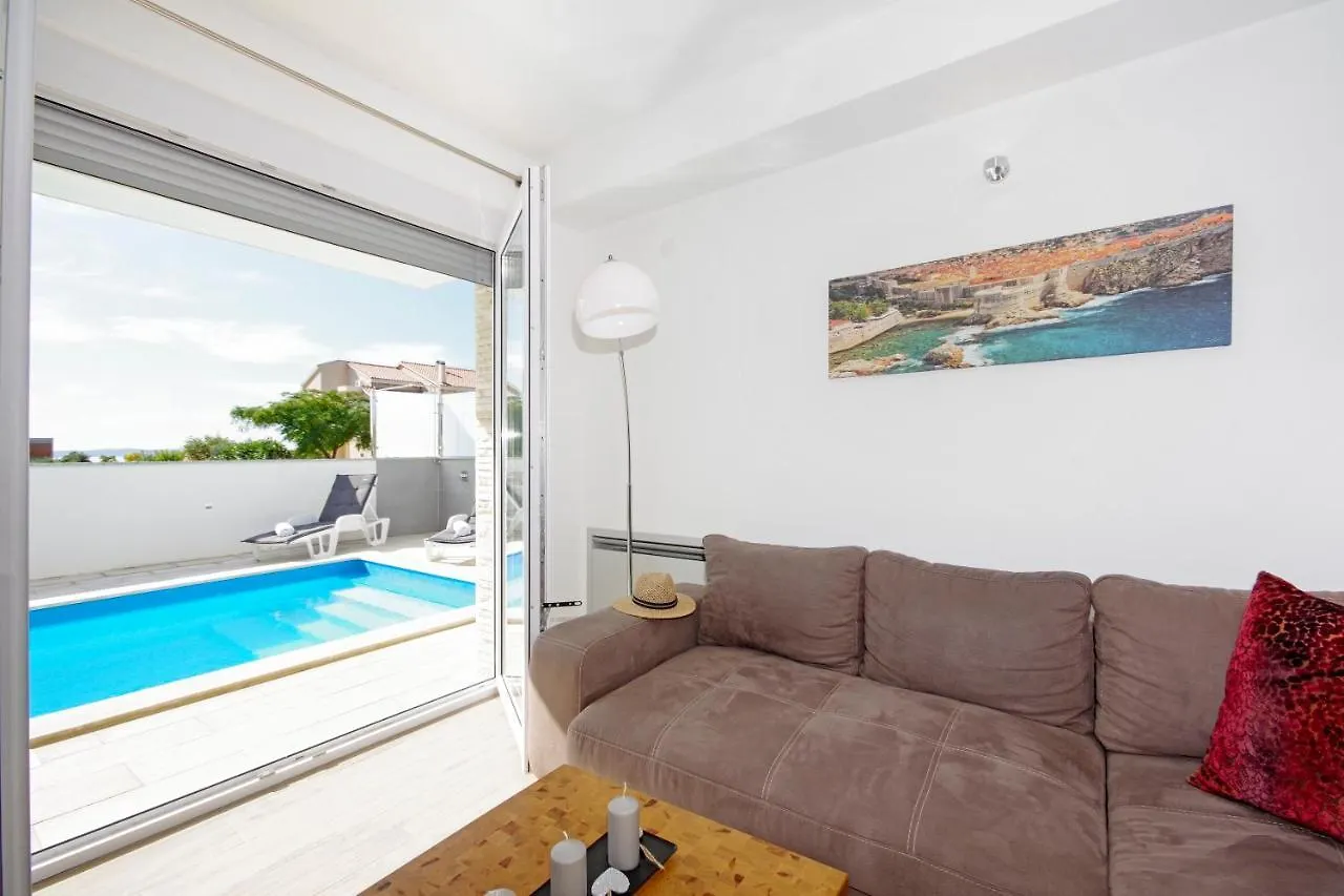 Apartment Laura Privlaka   Privlaka (Zadar)