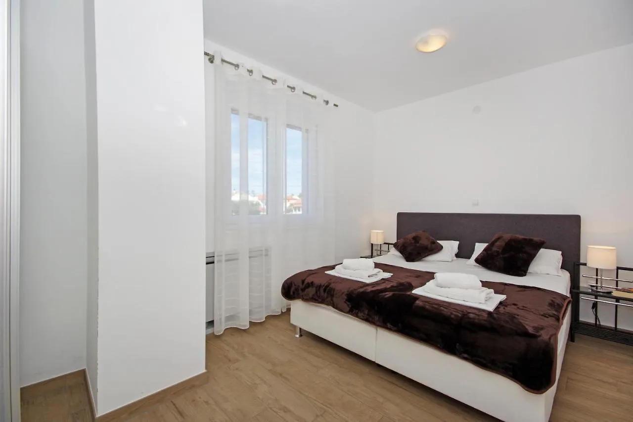 Apartment Laura Privlaka